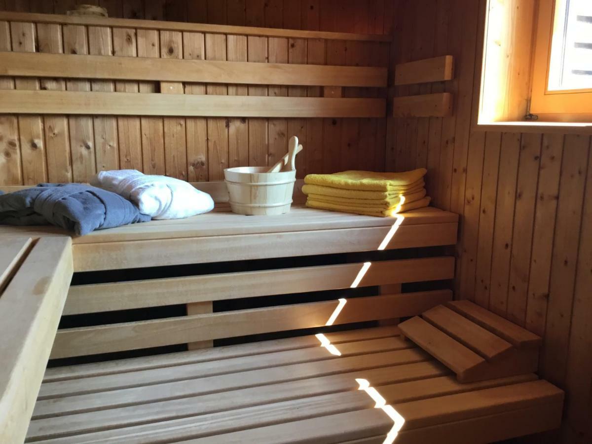 "Natur Pur" Ferienwohnung Mit Eigener Sauna Rons Eksteriør bilde